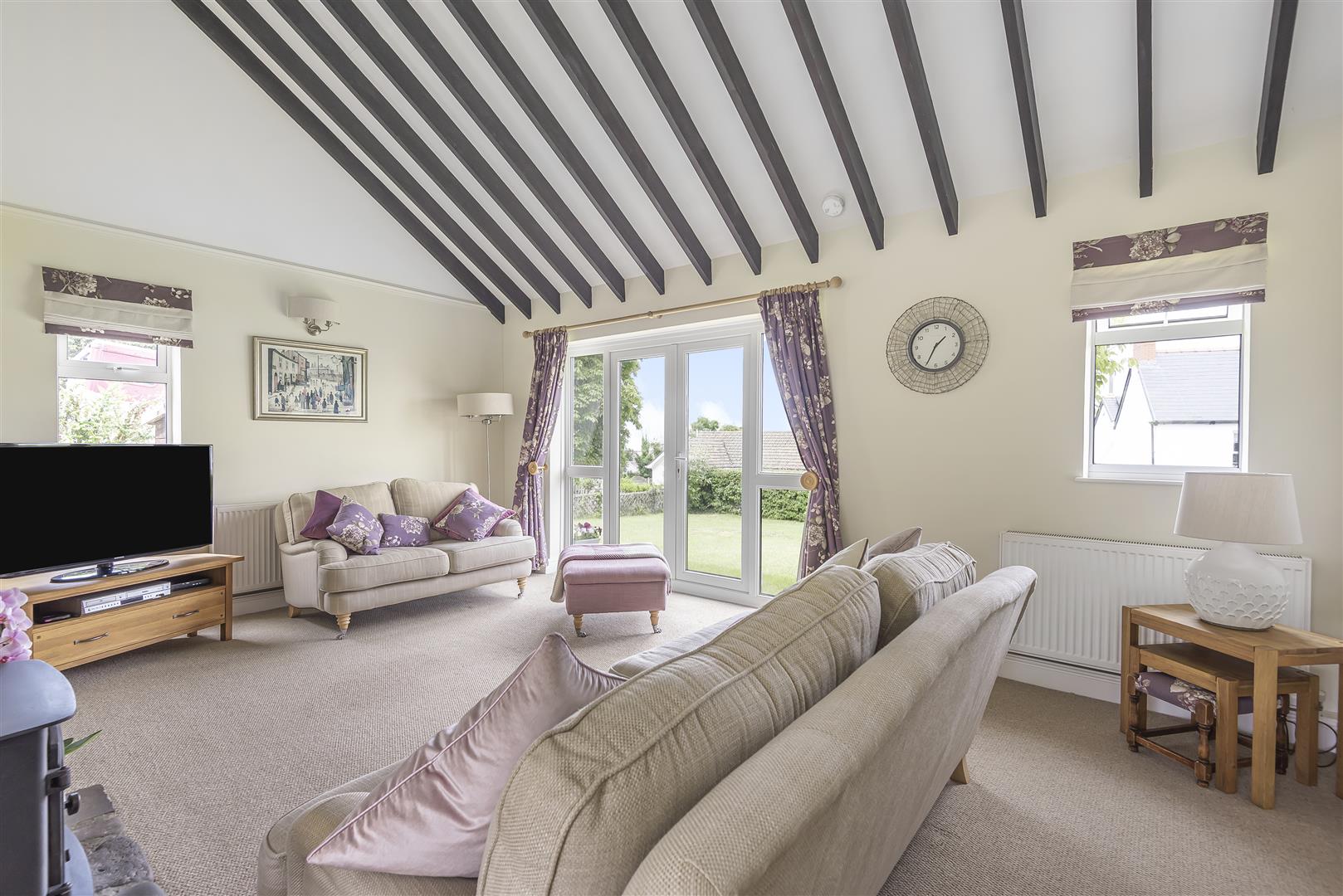 Llanmadoc, Gower, Swansea, SA3 1DE